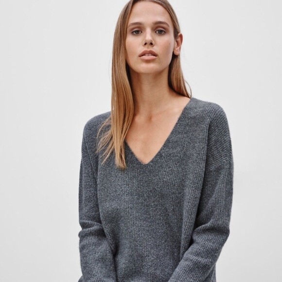 Aritzia Wilfred Henon Sweater - Heather Black (NWT) - Picture 3 of 10